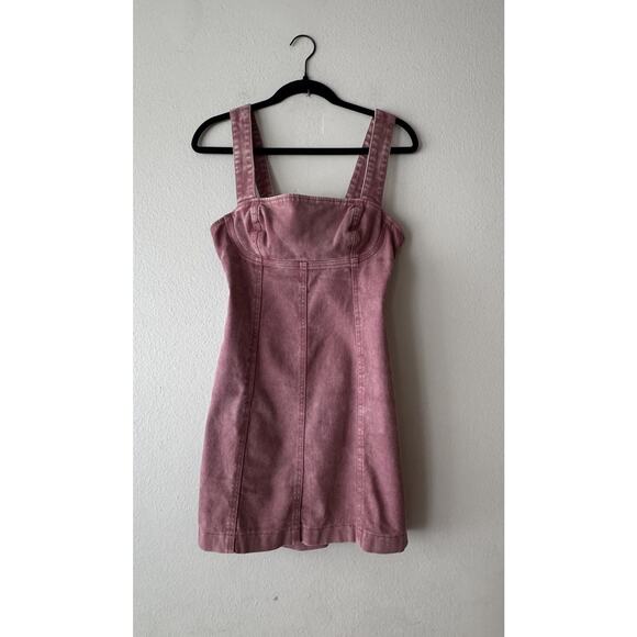 Urban Outfitters Pink Overall Dress Women’s Size Small Open Buckle Back Mini - Picture 1 of 8